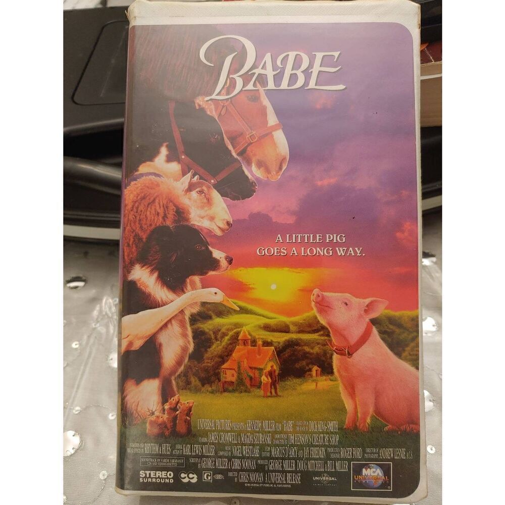 Universal BABE VHS Tape (Clamshell) 1995